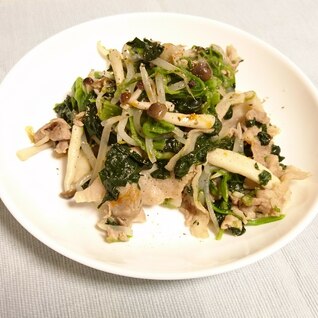 肉も野菜も切らない肉野菜炒め